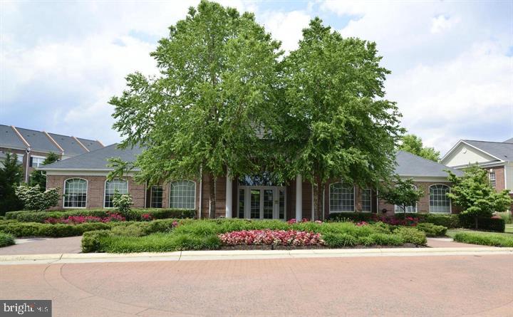 42539 MAYFLOWER TERRACE 204