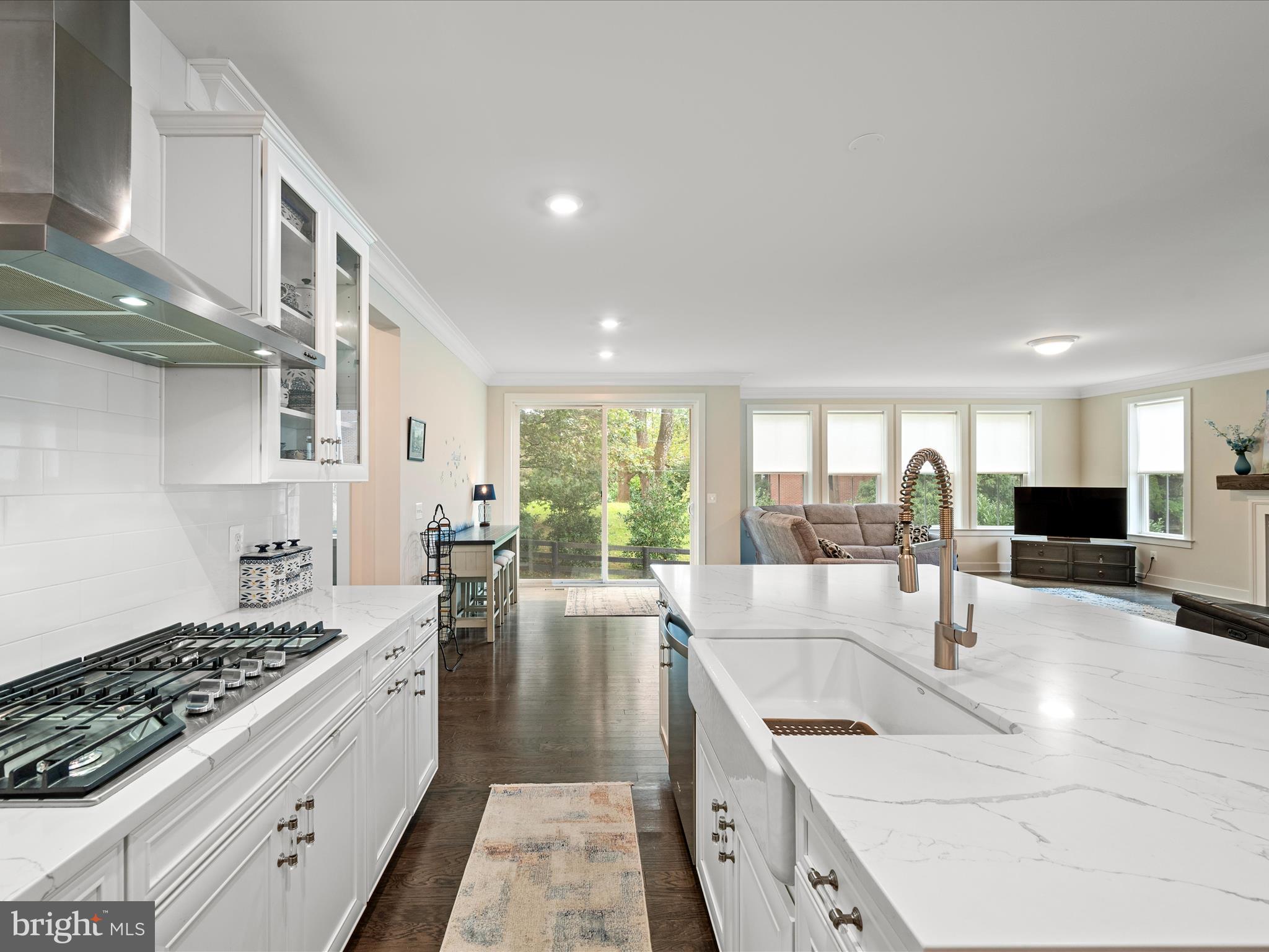 221 S 32ND STREET