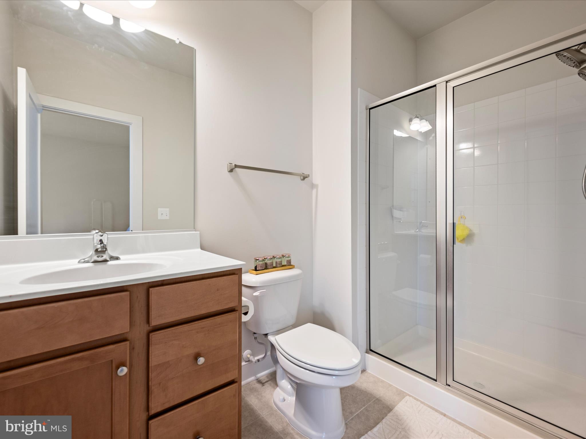221 S 32ND STREET
