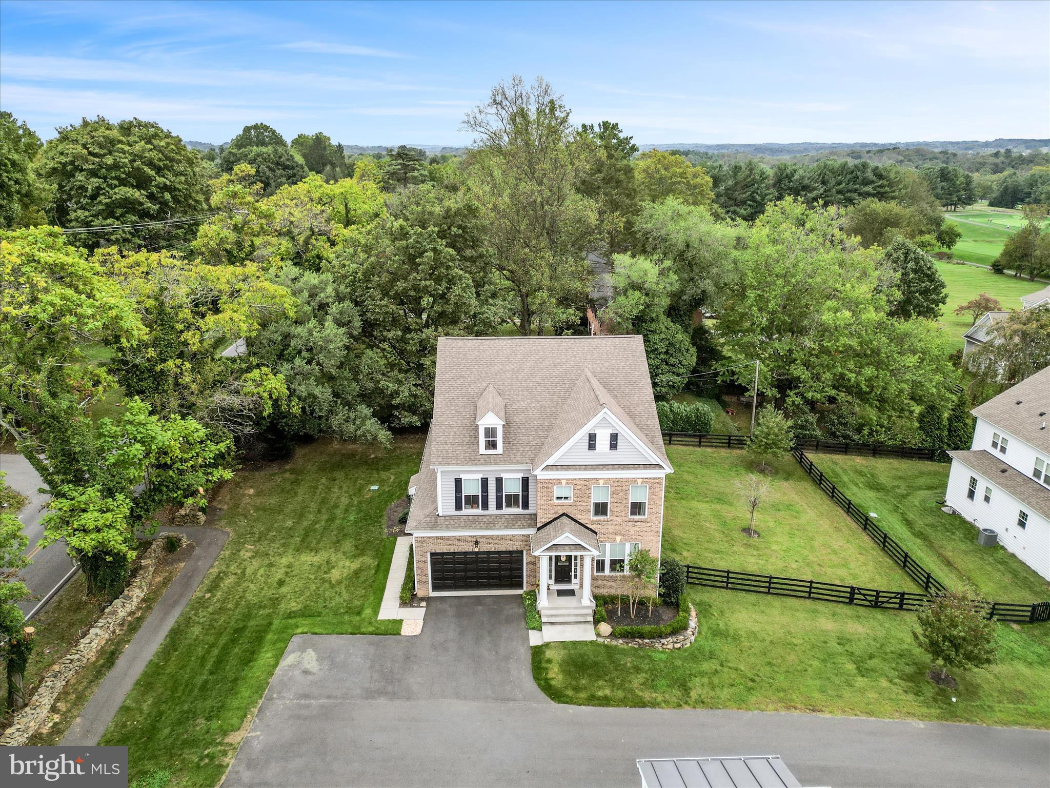 221 S 32ND STREET