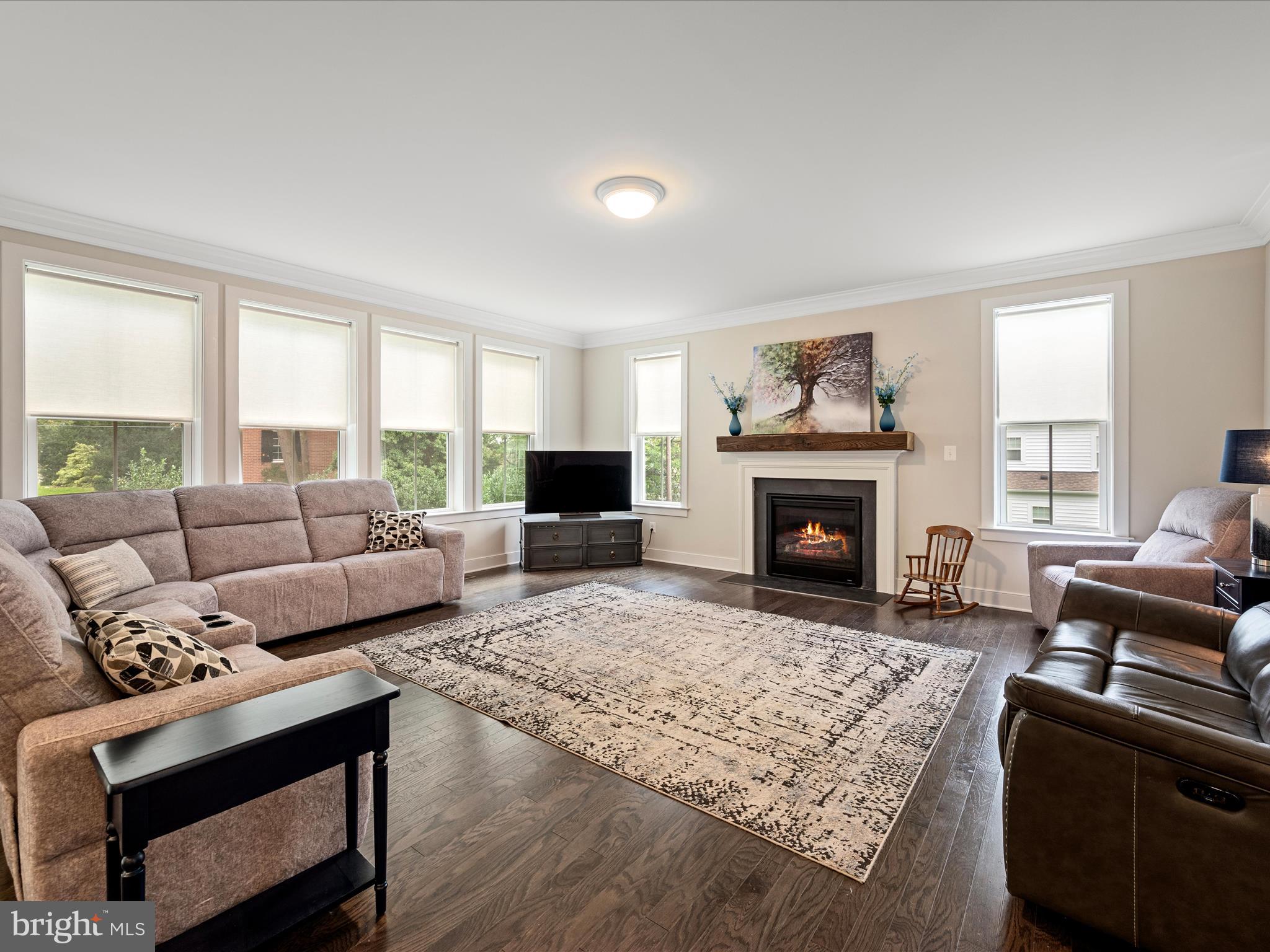 221 S 32ND STREET