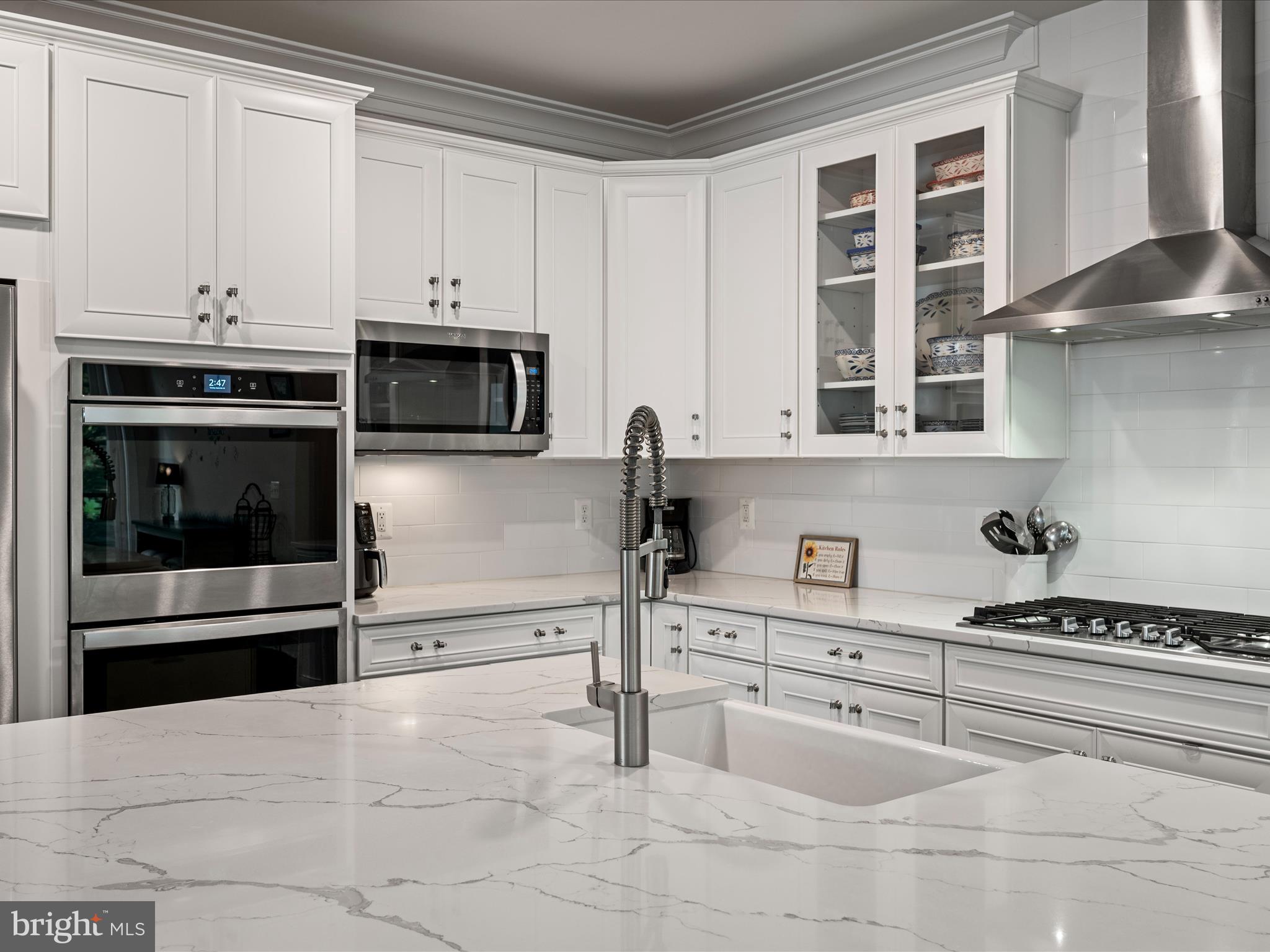 221 S 32ND STREET