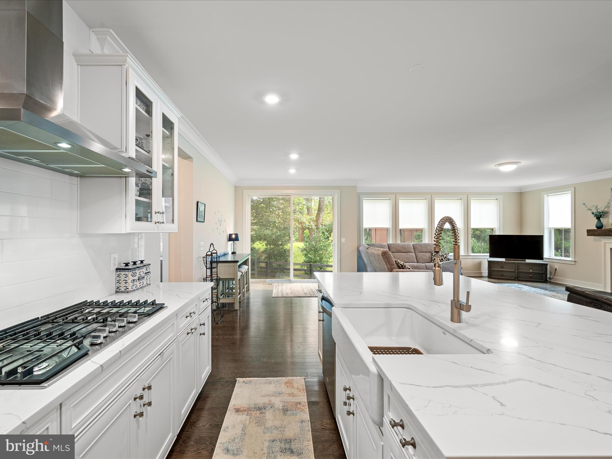 221 S 32ND STREET