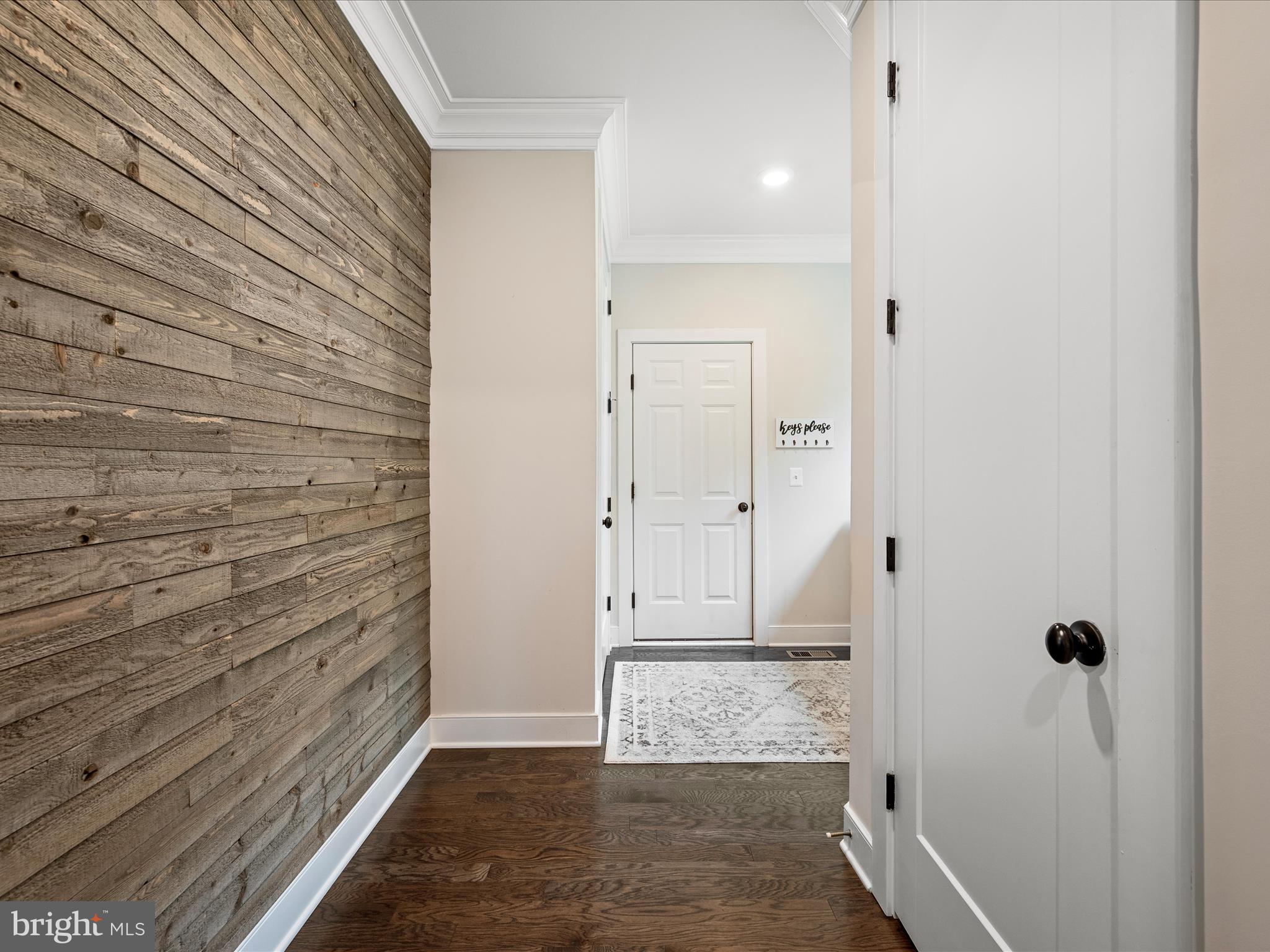 221 S 32ND STREET