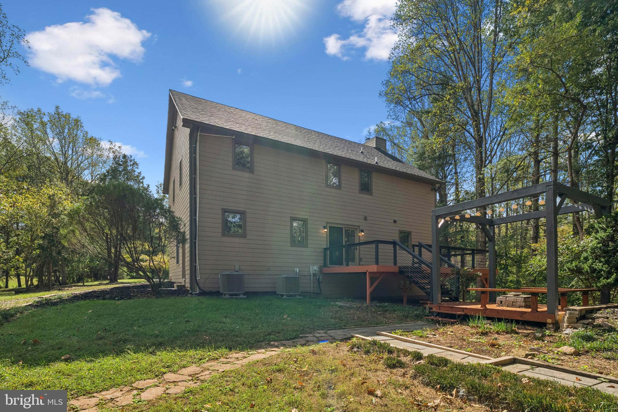 40946 MANOR HOUSE ROAD