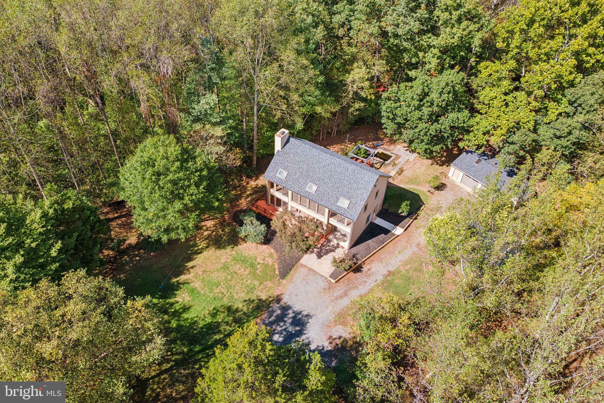 40946 MANOR HOUSE ROAD