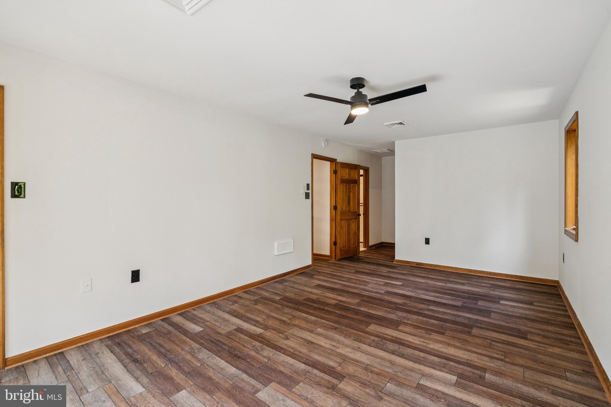 40946 MANOR HOUSE ROAD