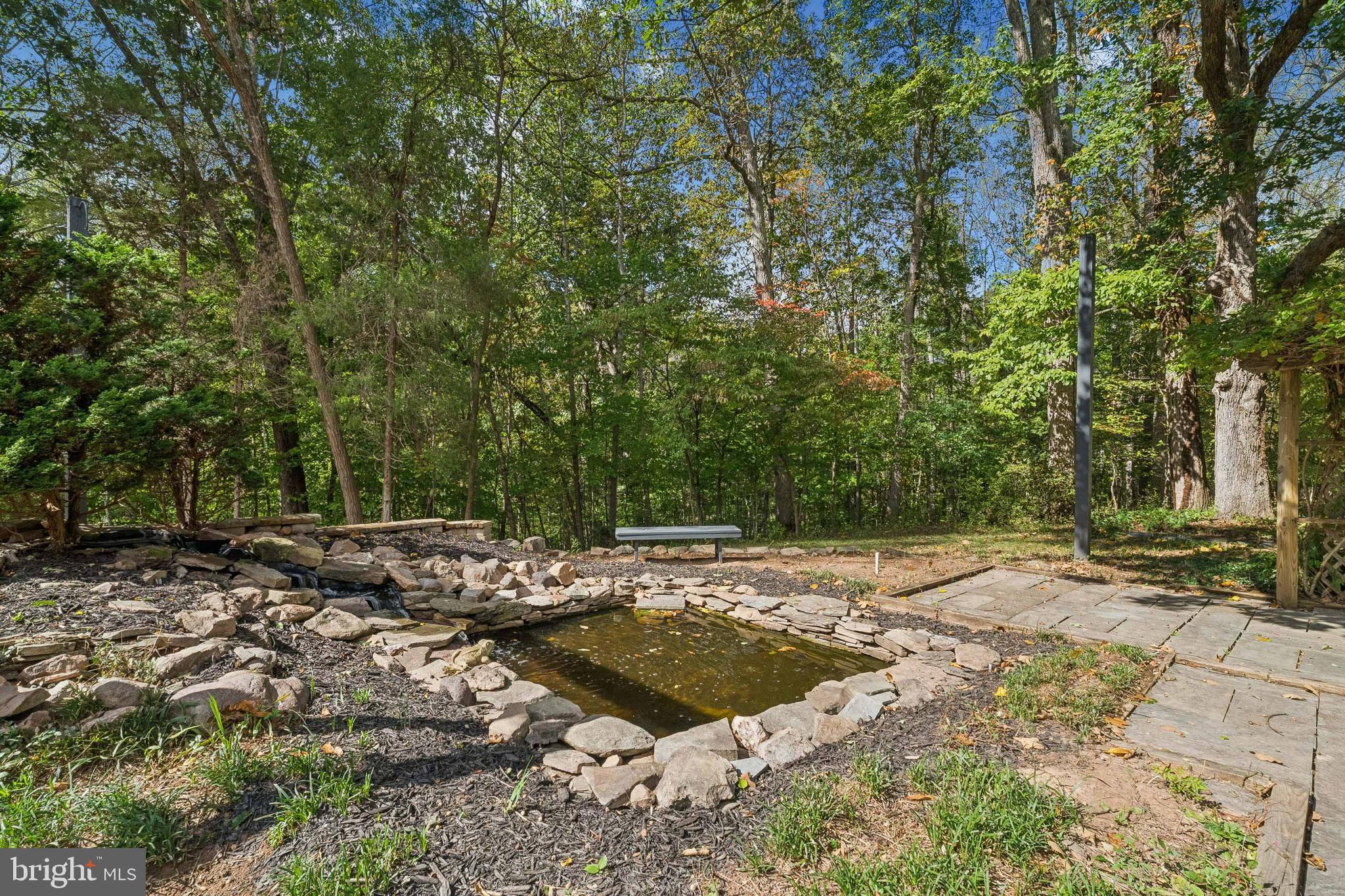 40946 MANOR HOUSE ROAD