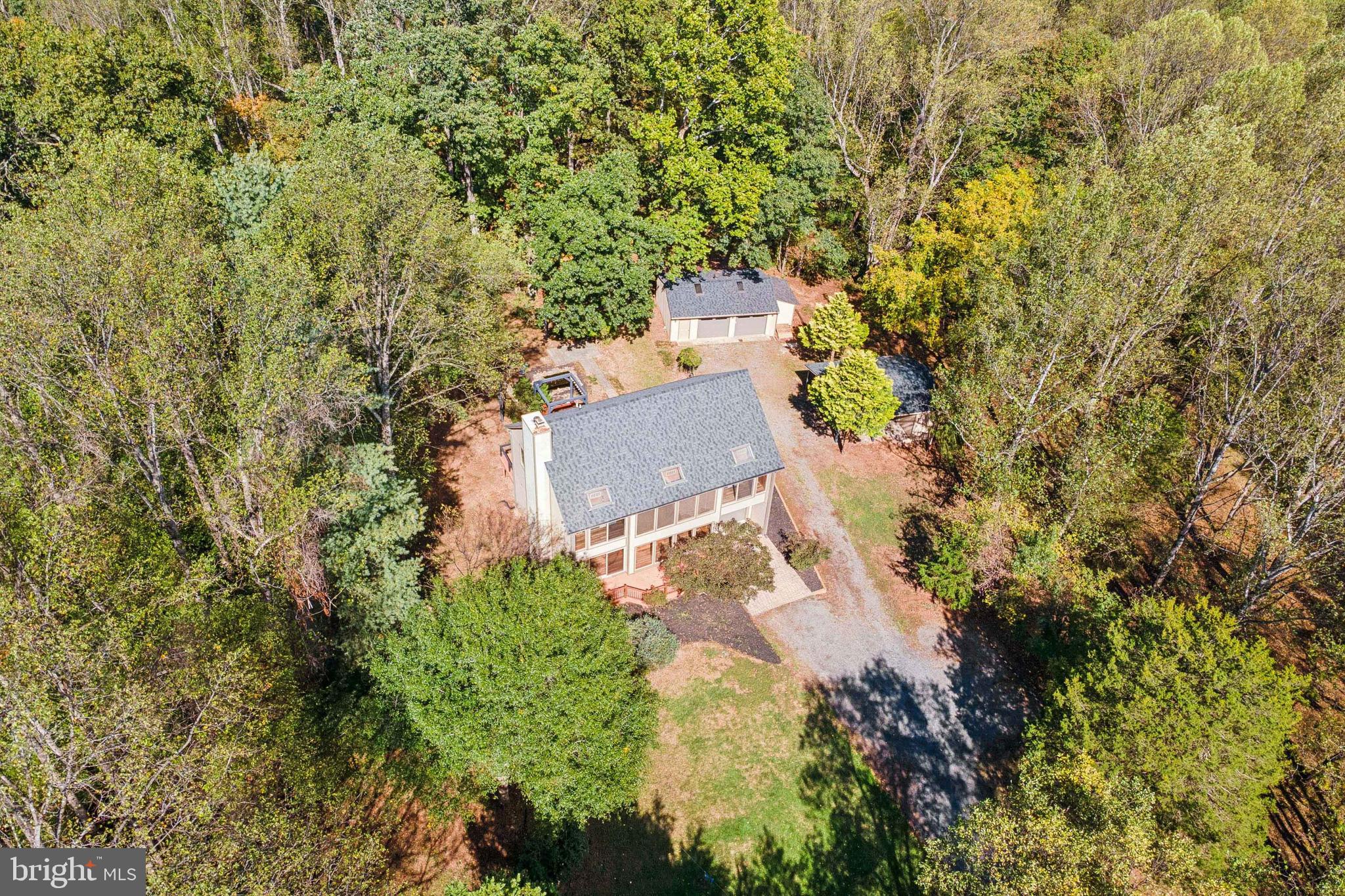 40946 MANOR HOUSE ROAD