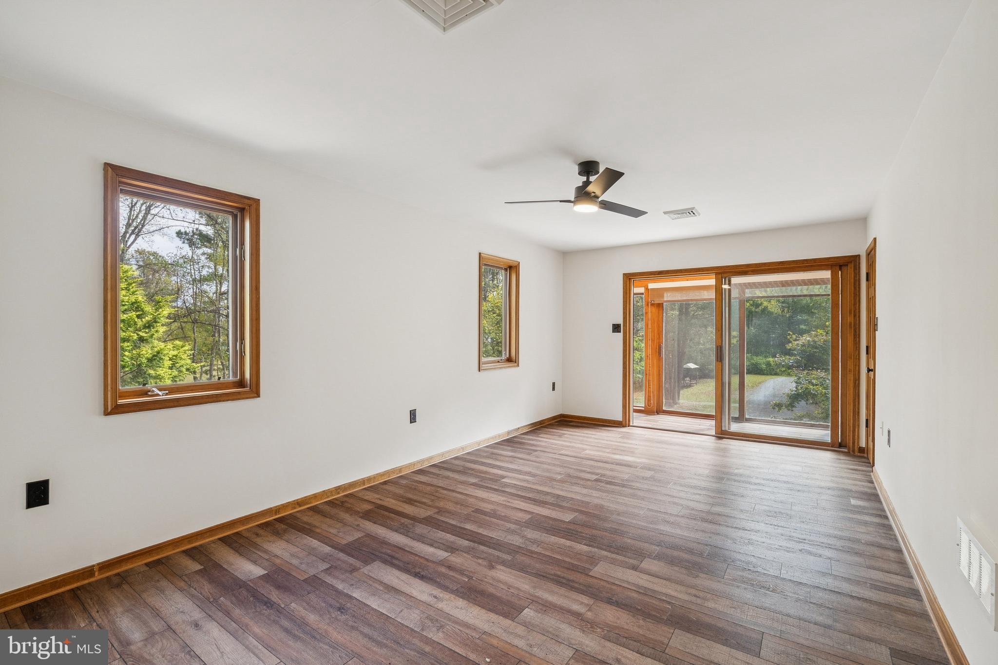 40946 MANOR HOUSE ROAD