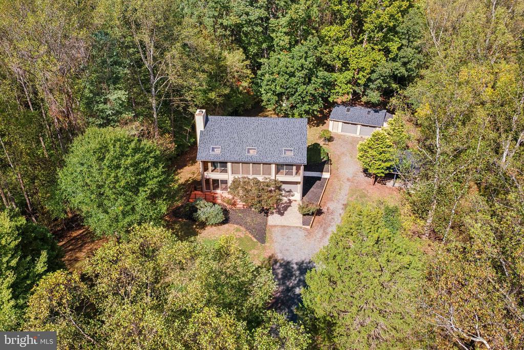 40946 MANOR HOUSE ROAD