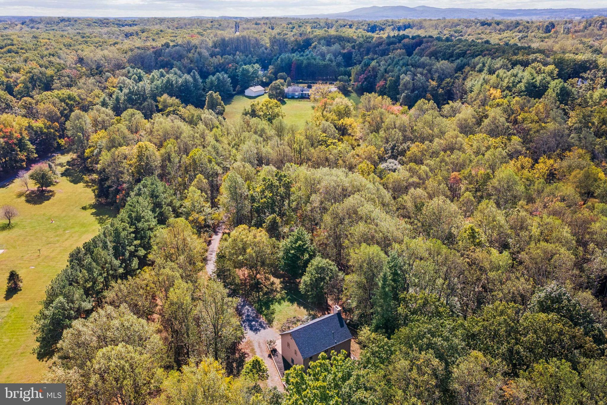 40946 MANOR HOUSE ROAD