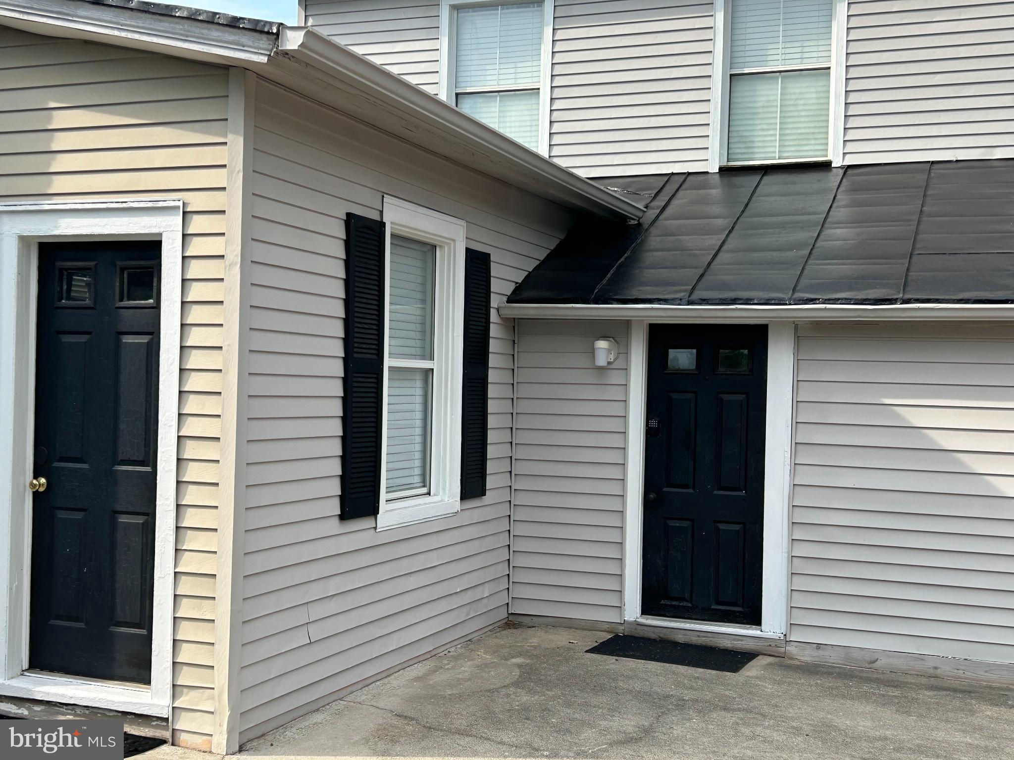 24048 TRAILHEAD DRIVE