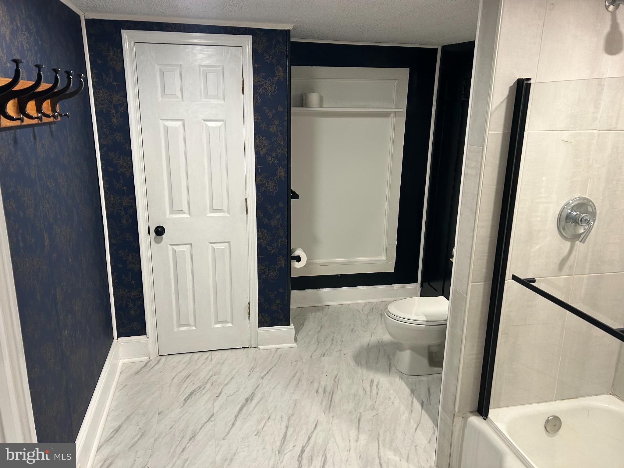 24048 TRAILHEAD DRIVE