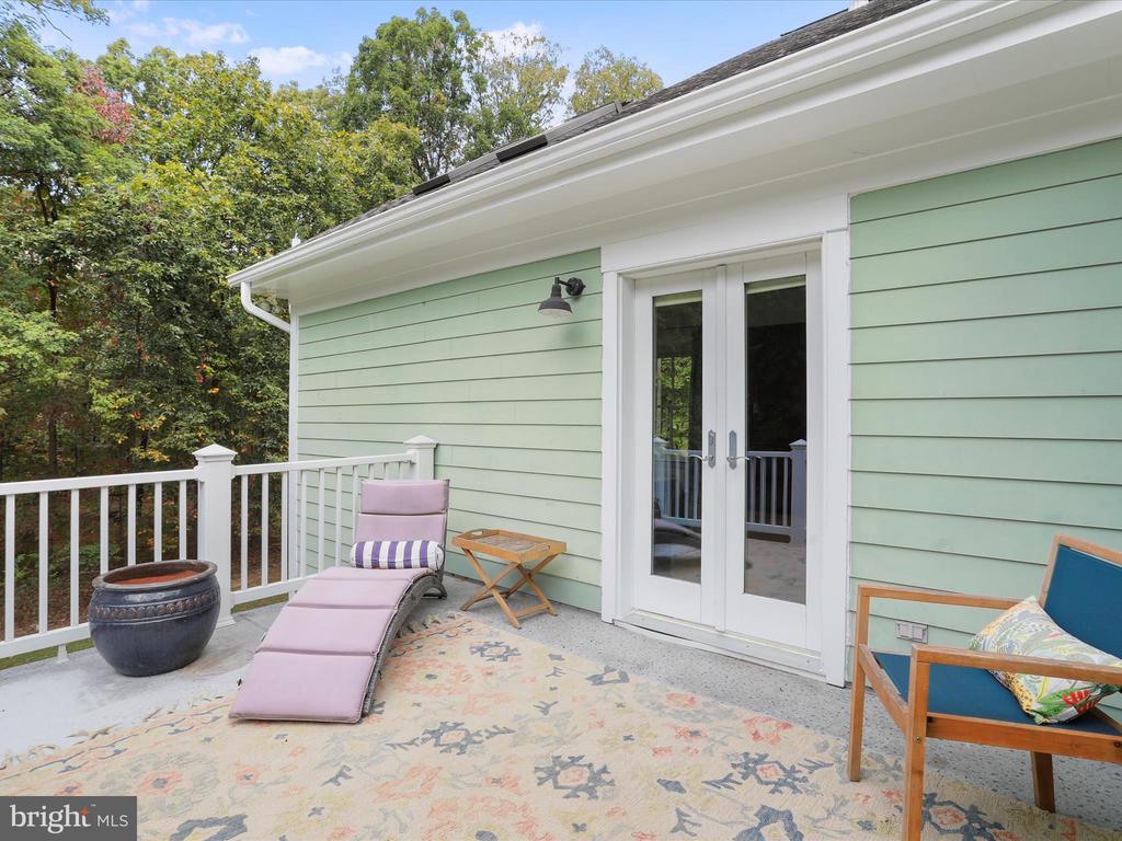 19935 FOGGY BOTTOM ROAD