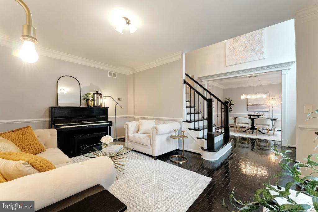 21581 KOUROS COURT