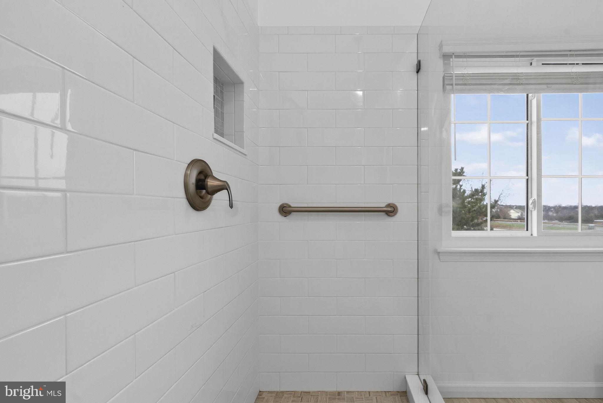 44112 SAXONY TERRACE