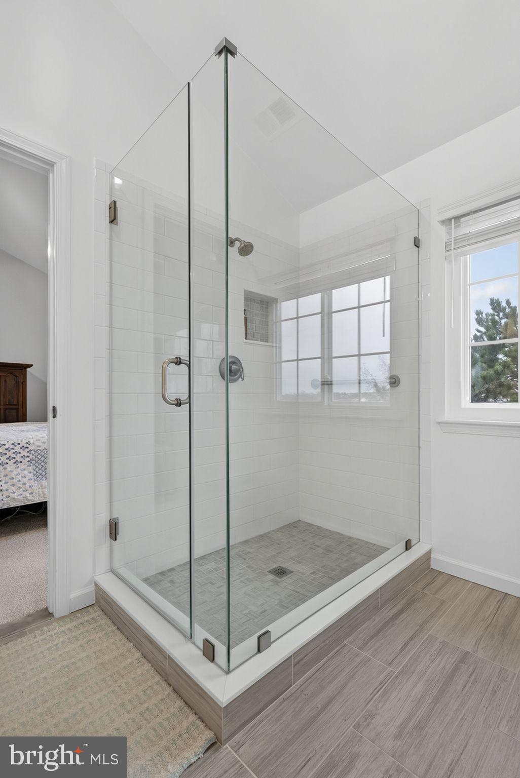 44112 SAXONY TERRACE
