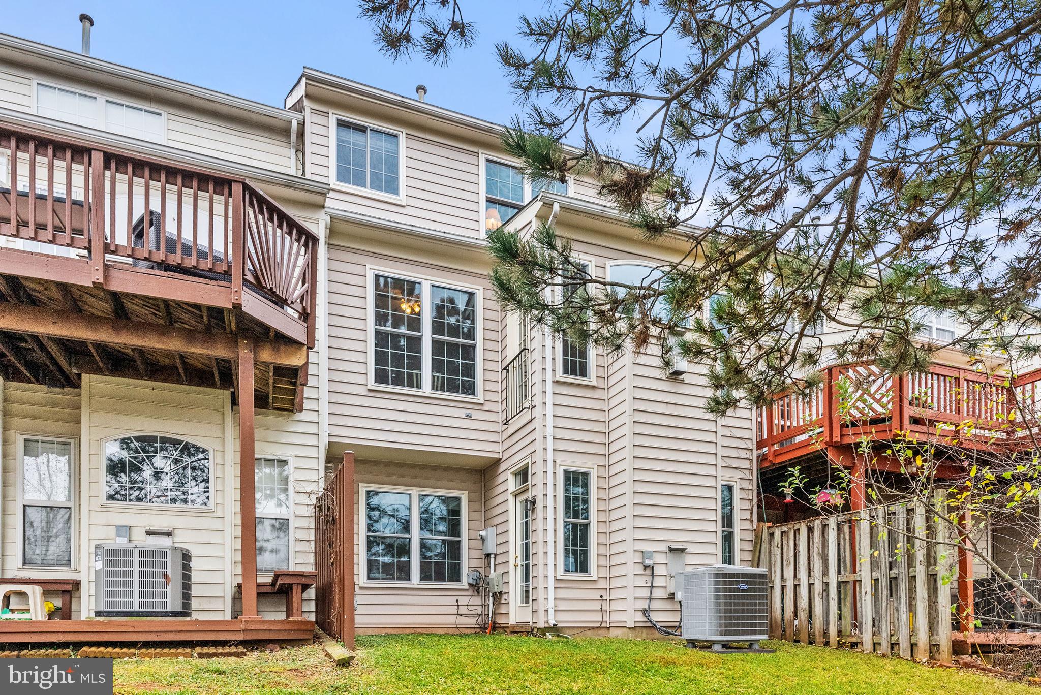 44112 SAXONY TERRACE