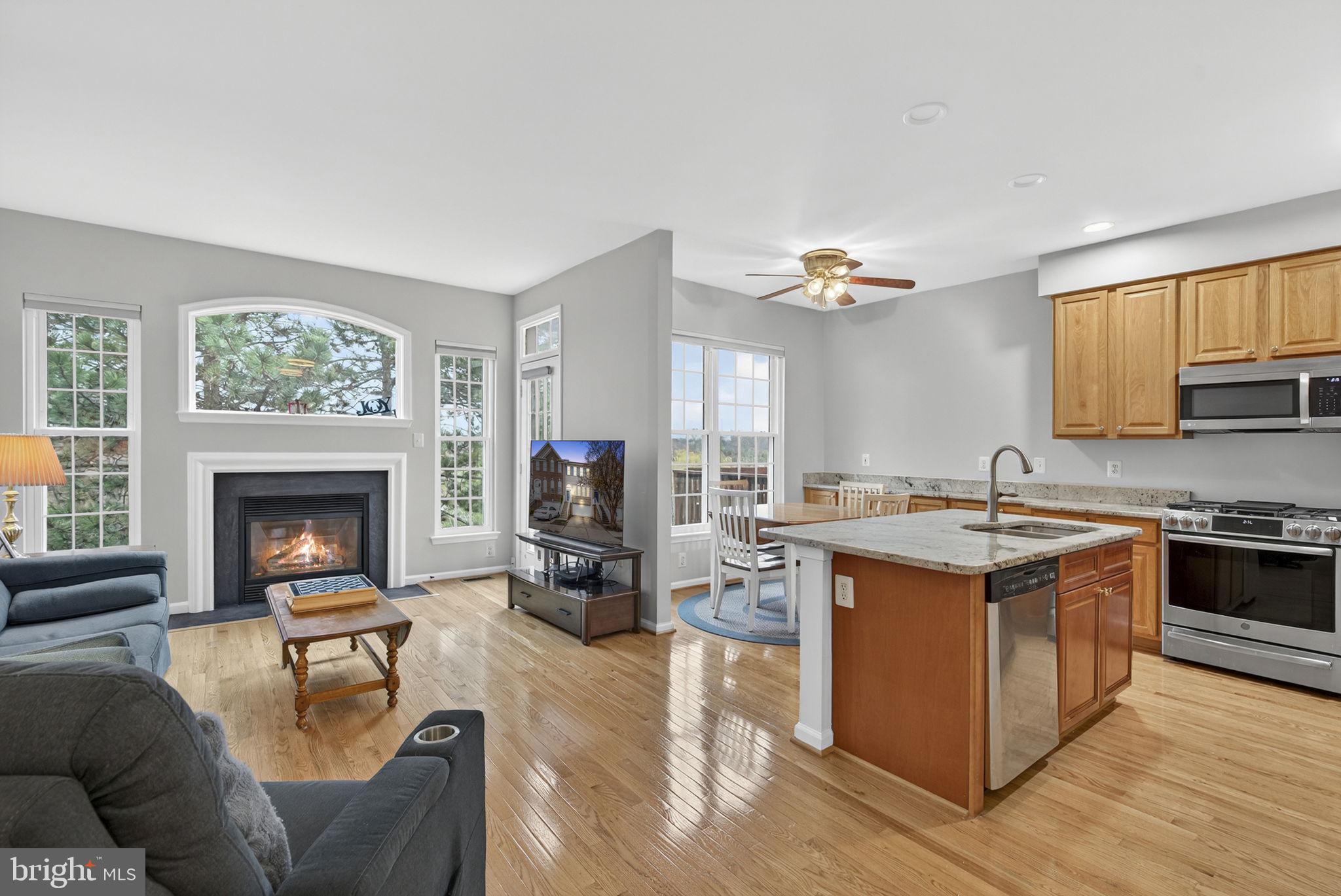 44112 SAXONY TERRACE