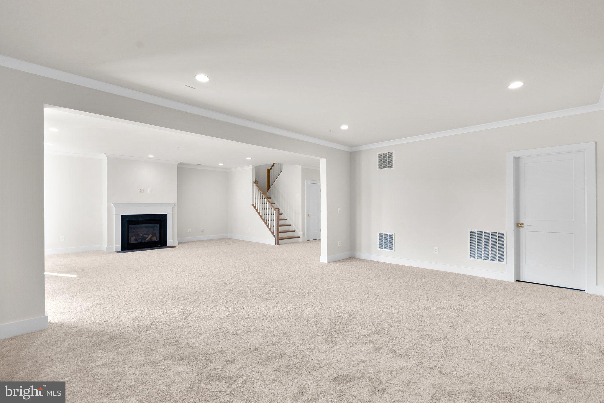14914 MOGUL COURT