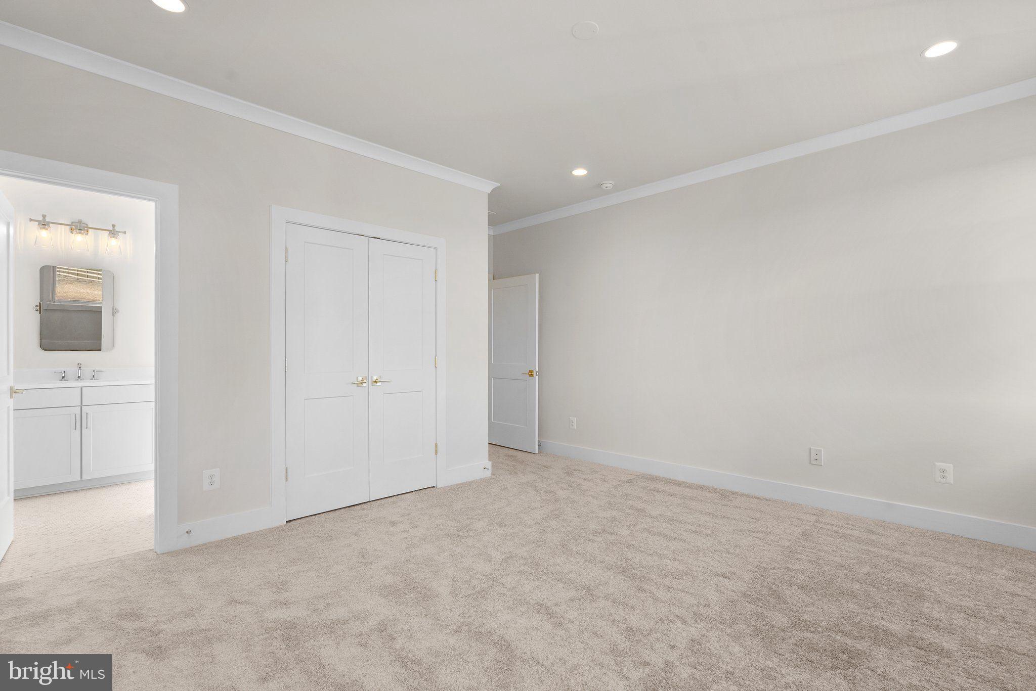 14914 MOGUL COURT