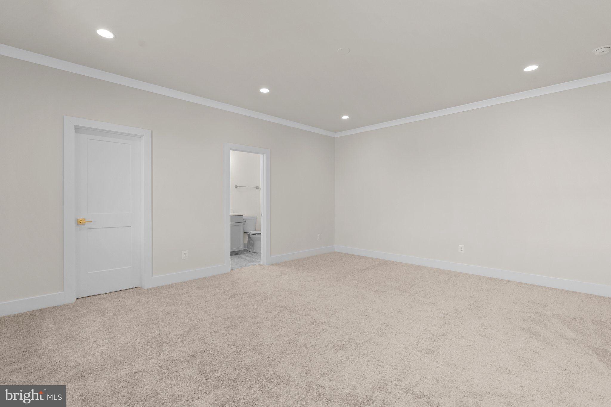 14914 MOGUL COURT