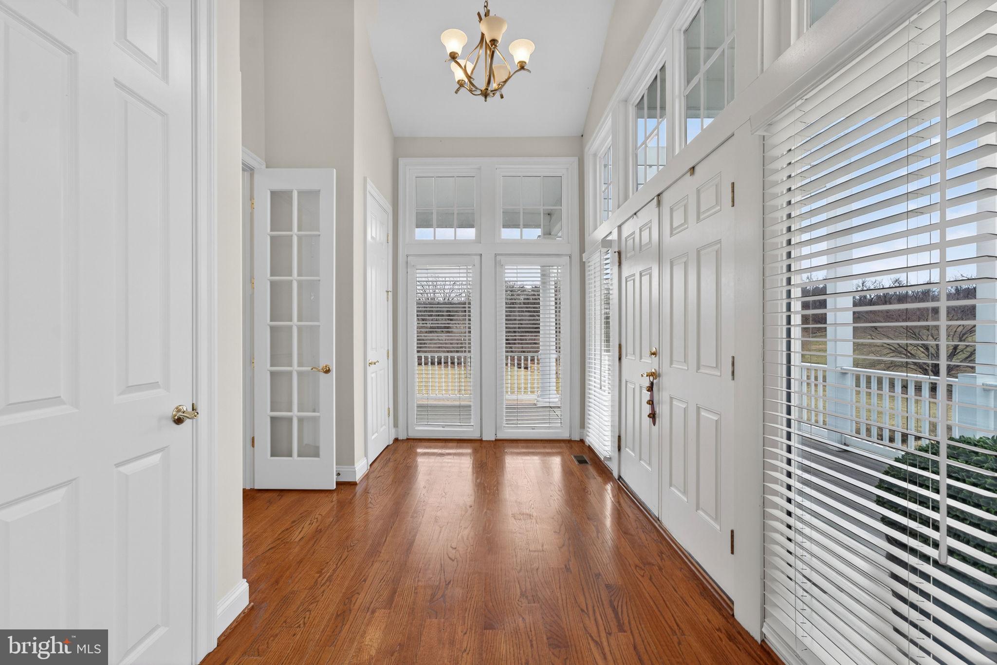 35047 SNICKERSVILLE TURNPIKE