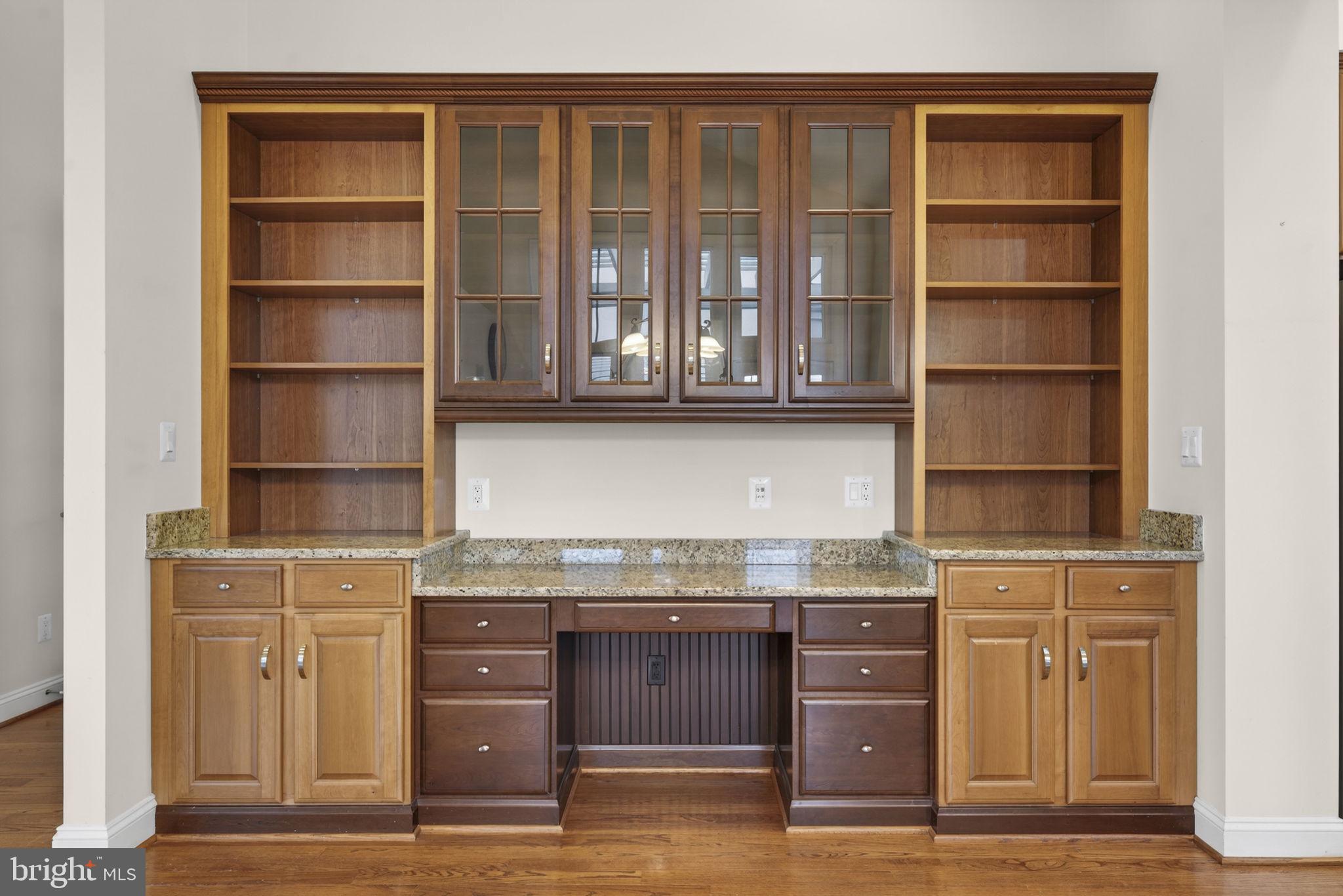 35047 SNICKERSVILLE TURNPIKE