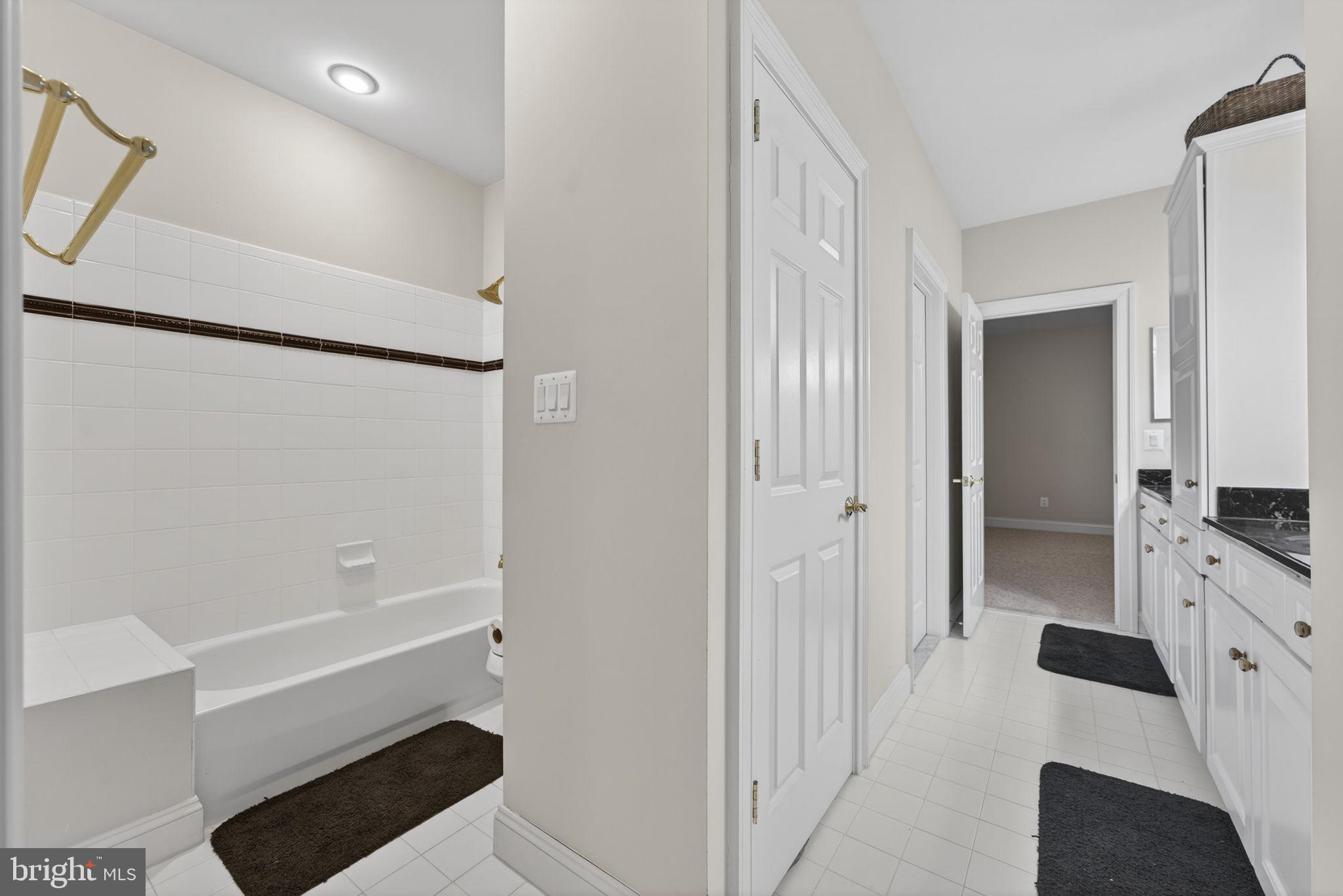 35047 SNICKERSVILLE TURNPIKE