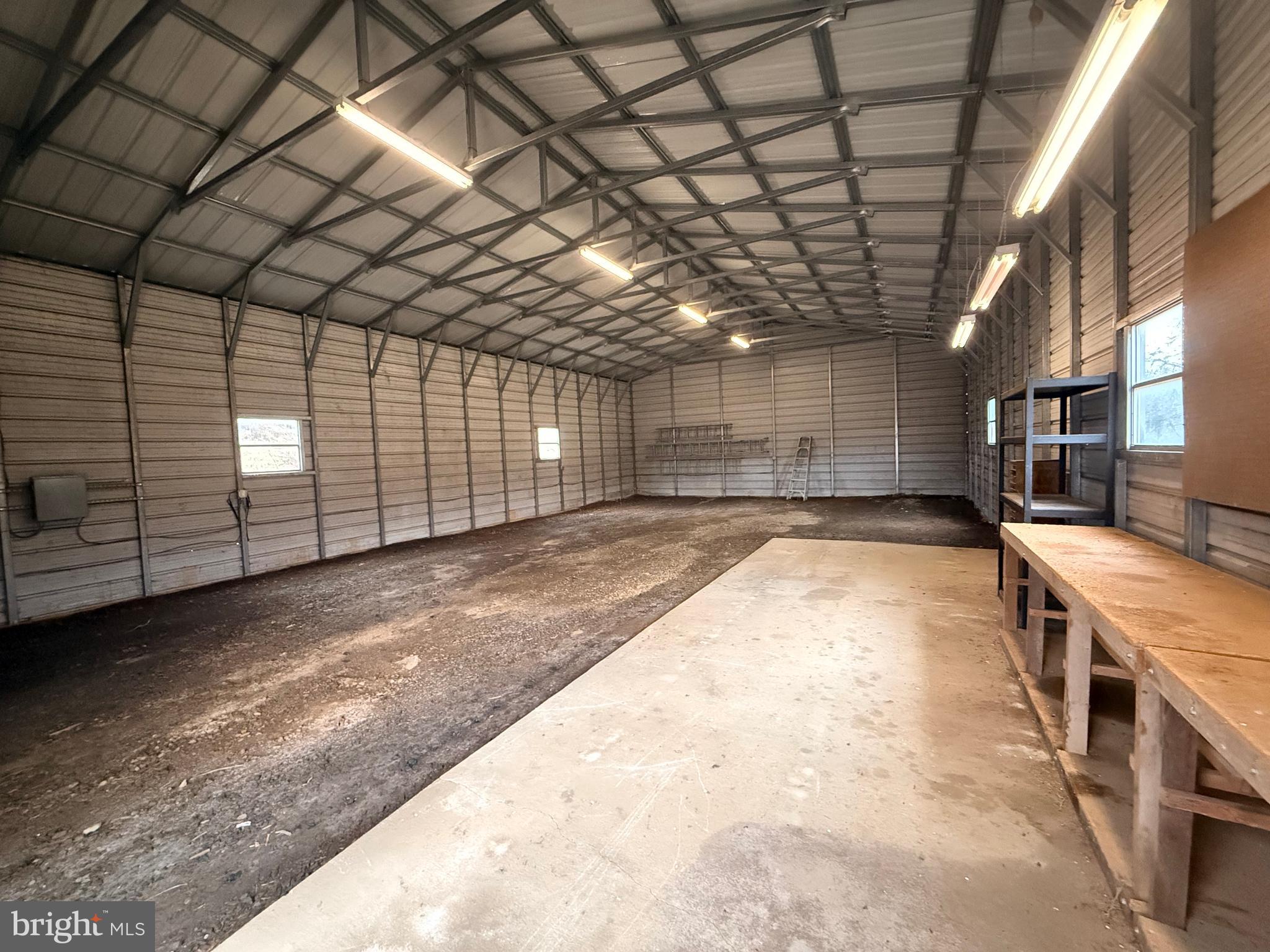 35047 SNICKERSVILLE TURNPIKE