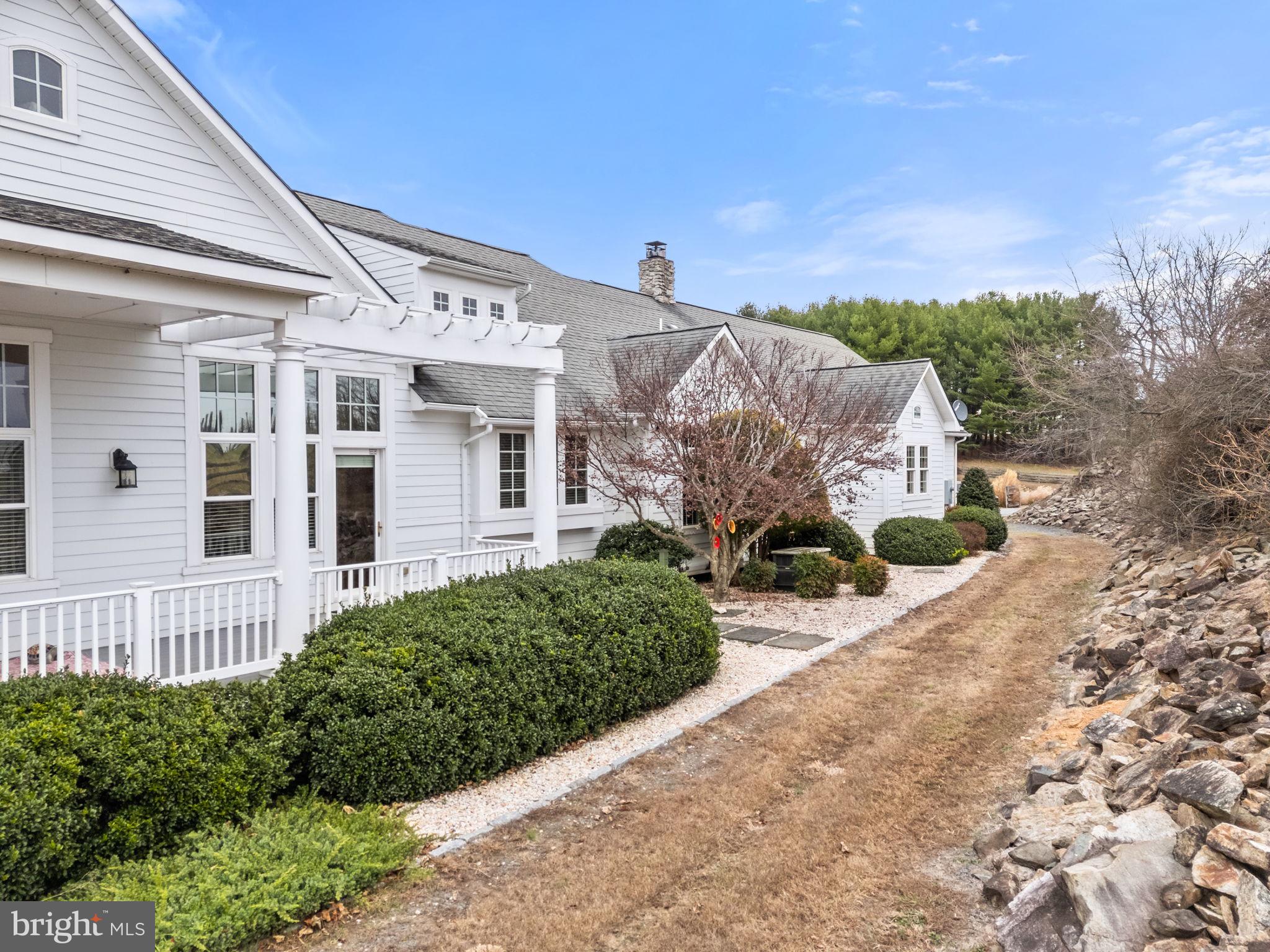 35047 SNICKERSVILLE TURNPIKE