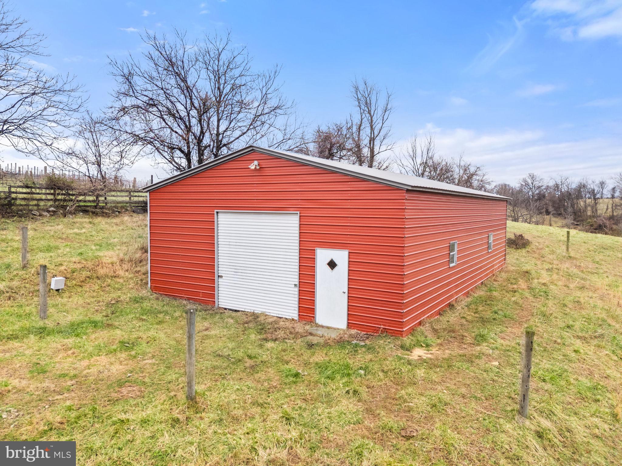 35047 SNICKERSVILLE TURNPIKE