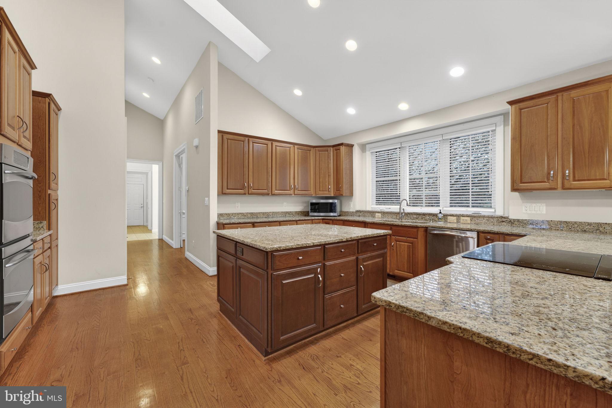 35047 SNICKERSVILLE TURNPIKE