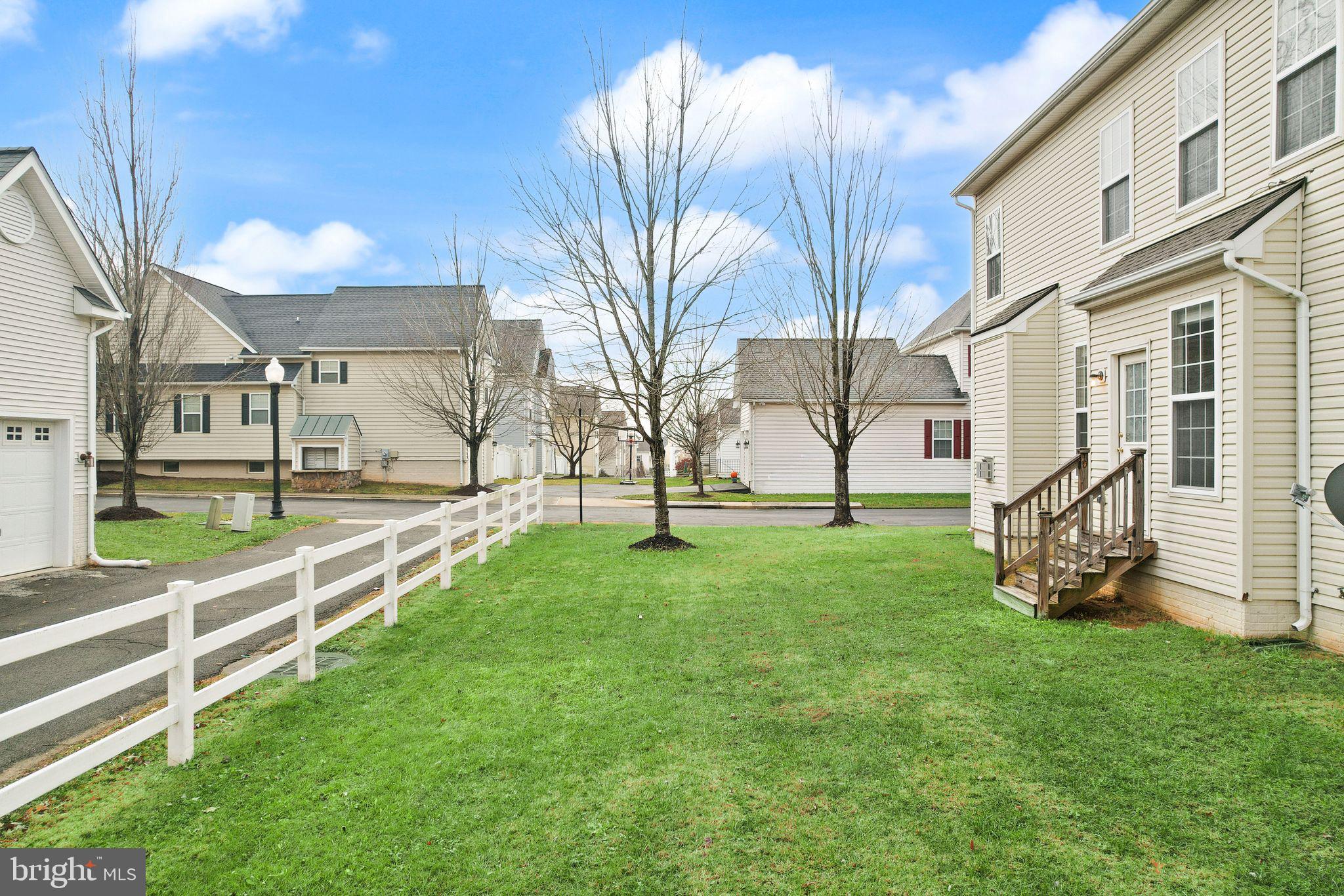 17453 TEDLER CIRCLE