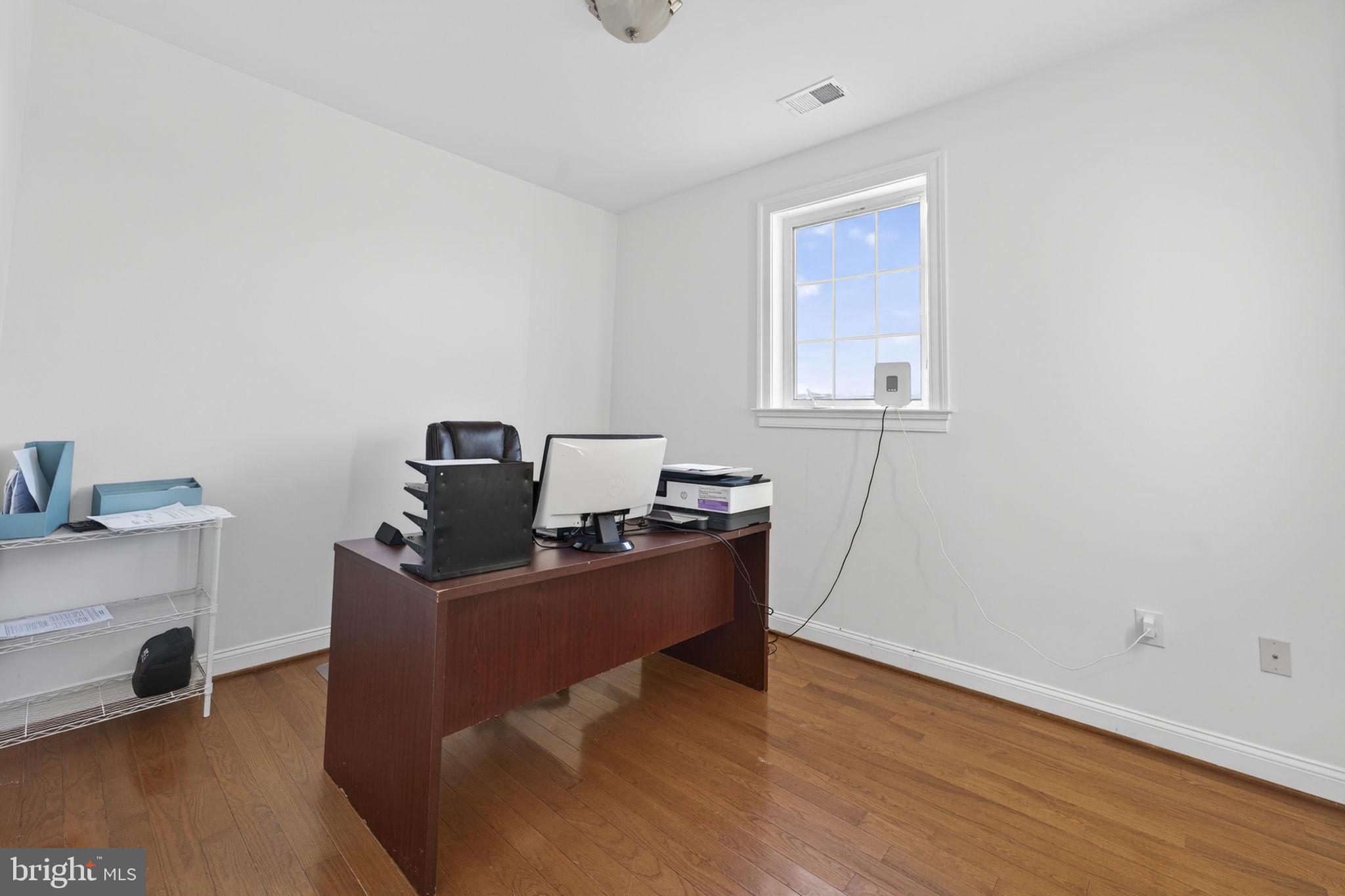 15145 LEES CROSSING LANE