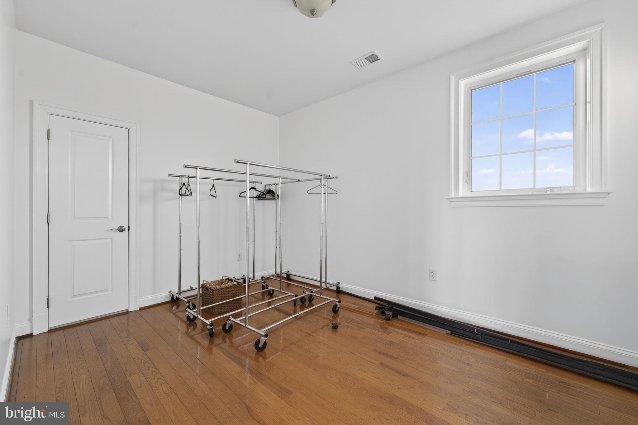 15145 LEES CROSSING LANE