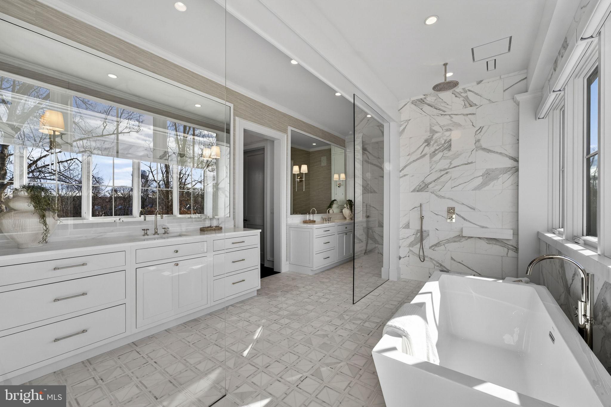 1 FOXTROT KNOLL LANE