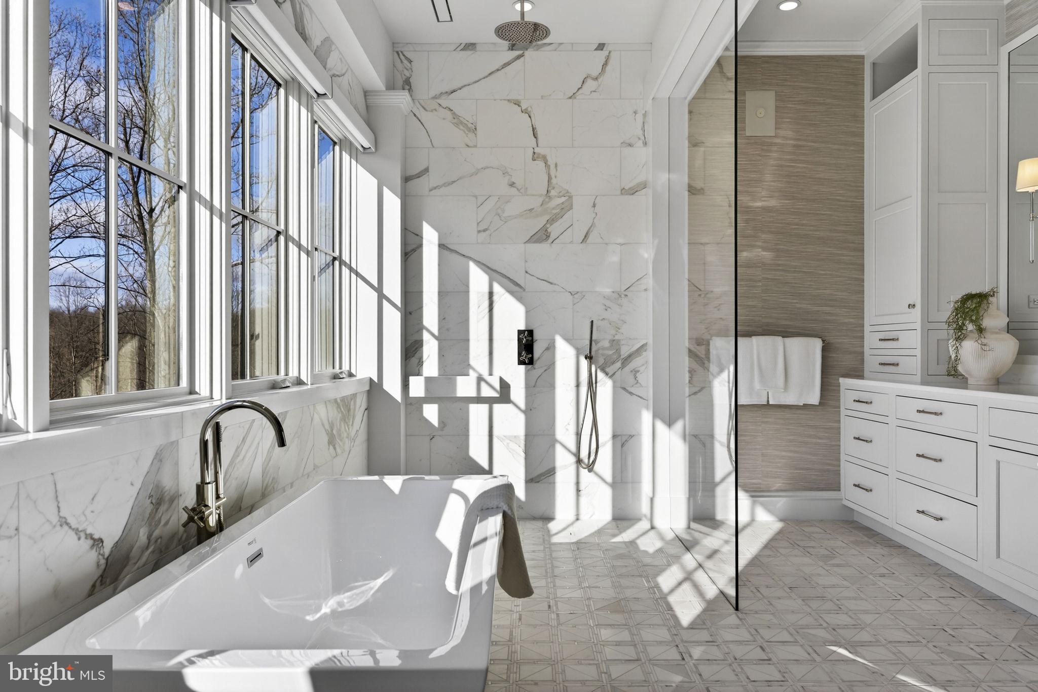 1 FOXTROT KNOLL LANE