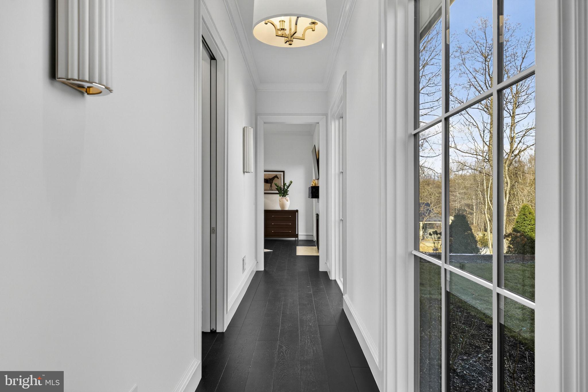 1 FOXTROT KNOLL LANE