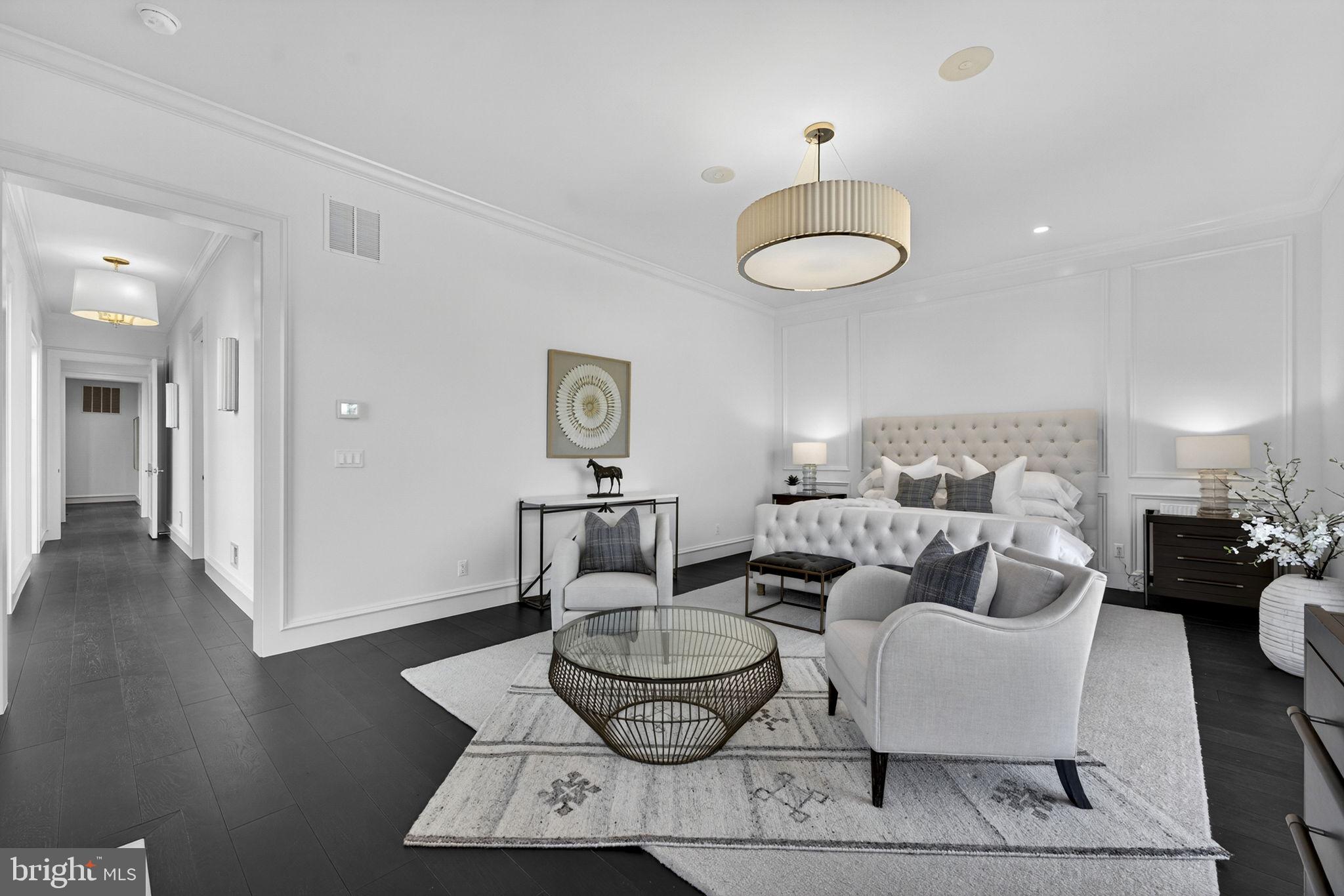 1 FOXTROT KNOLL LANE