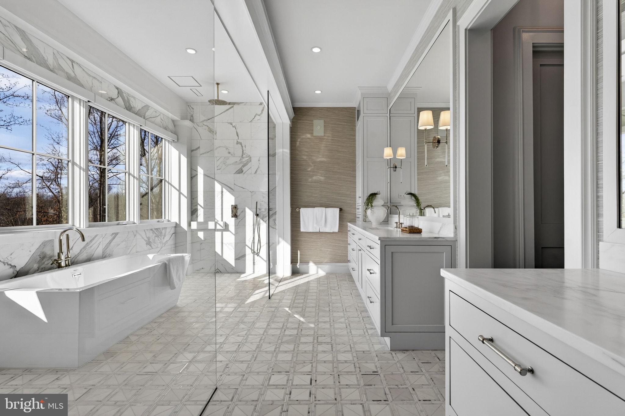 1 FOXTROT KNOLL LANE