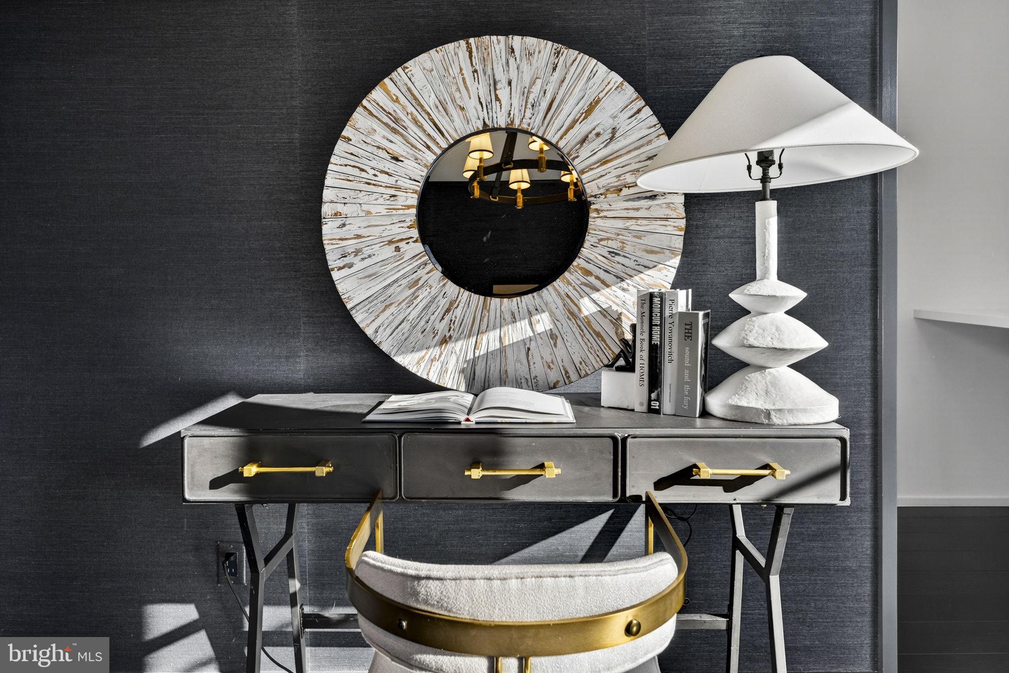 1 FOXTROT KNOLL LANE