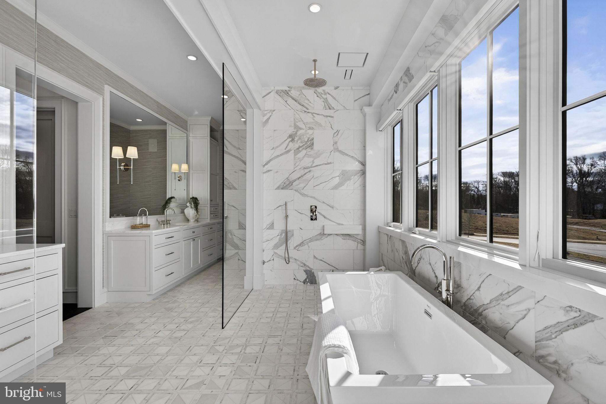 1 FOXTROT KNOLL LANE