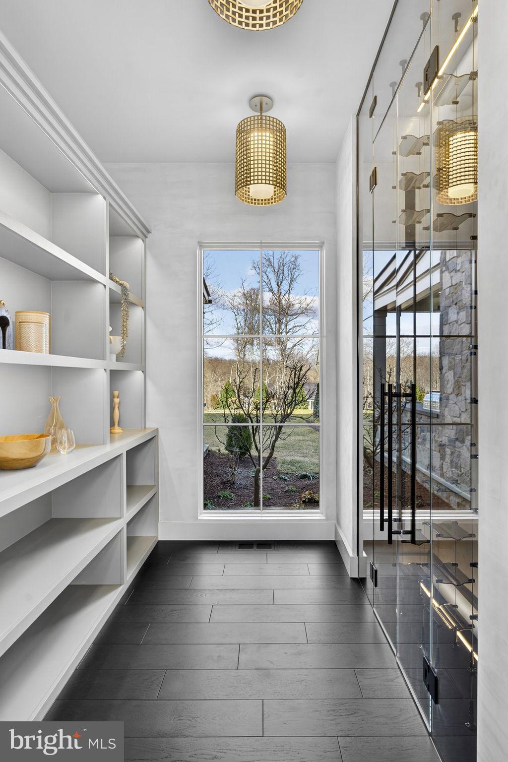 1 FOXTROT KNOLL LANE