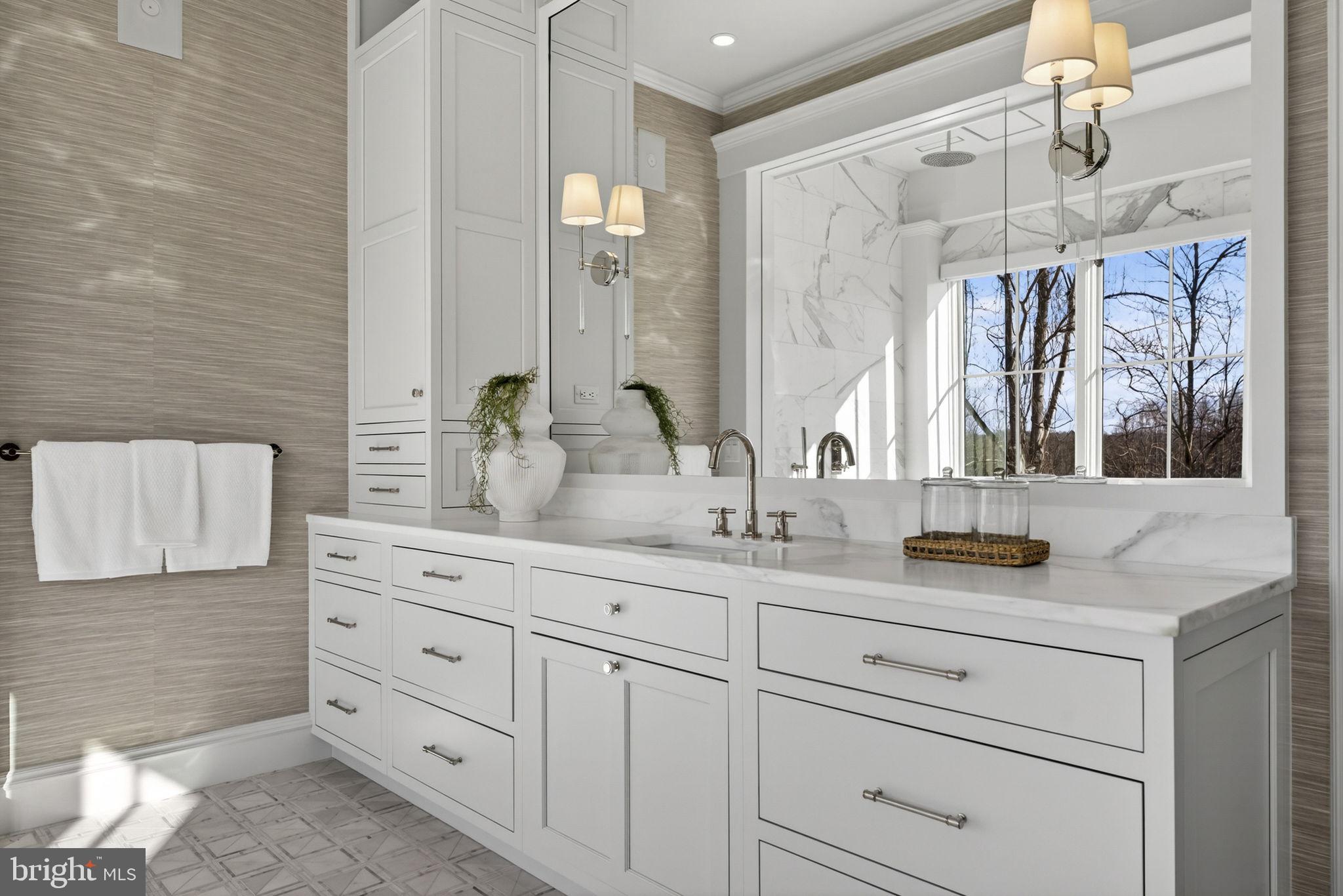 1 FOXTROT KNOLL LANE