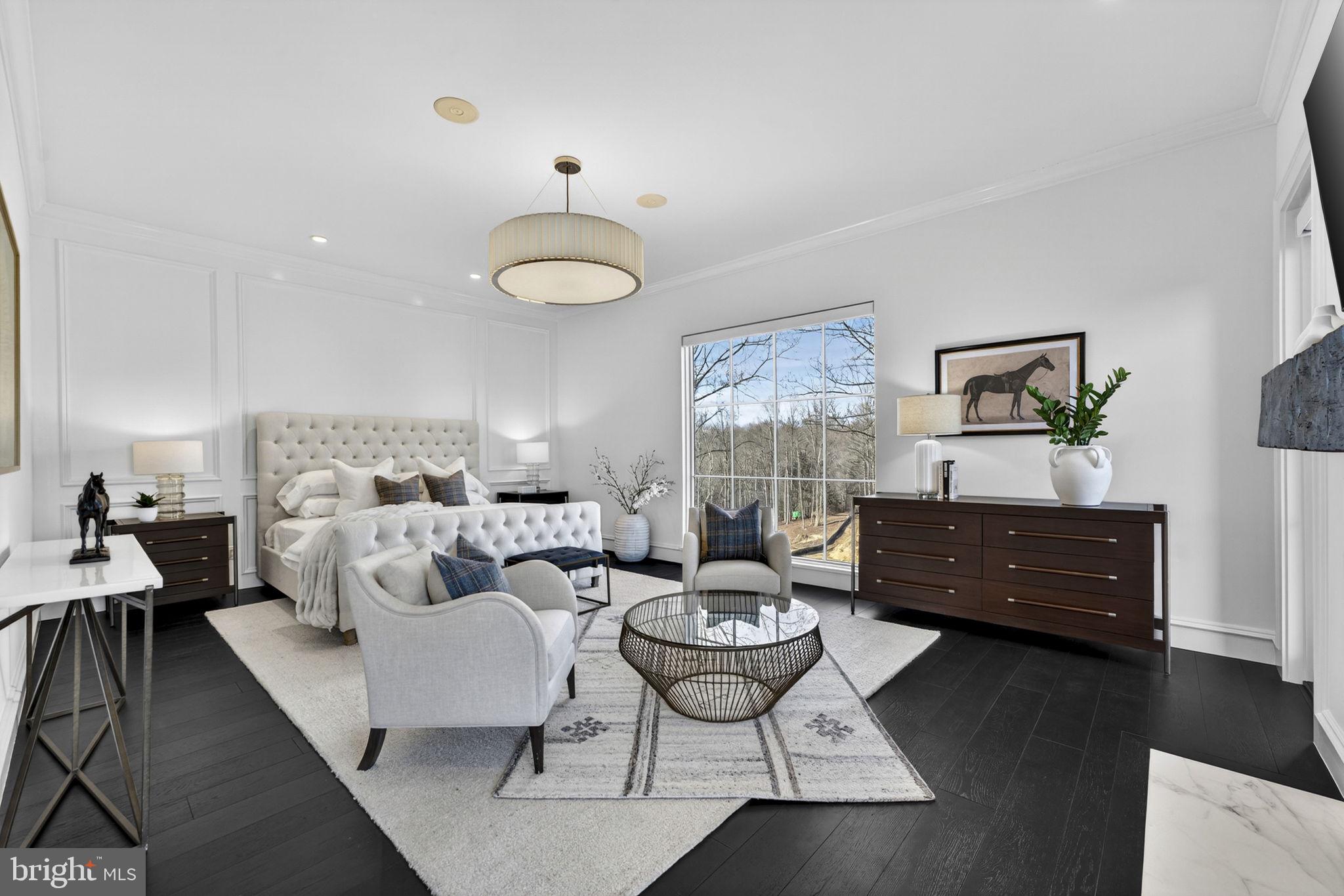 1 FOXTROT KNOLL LANE