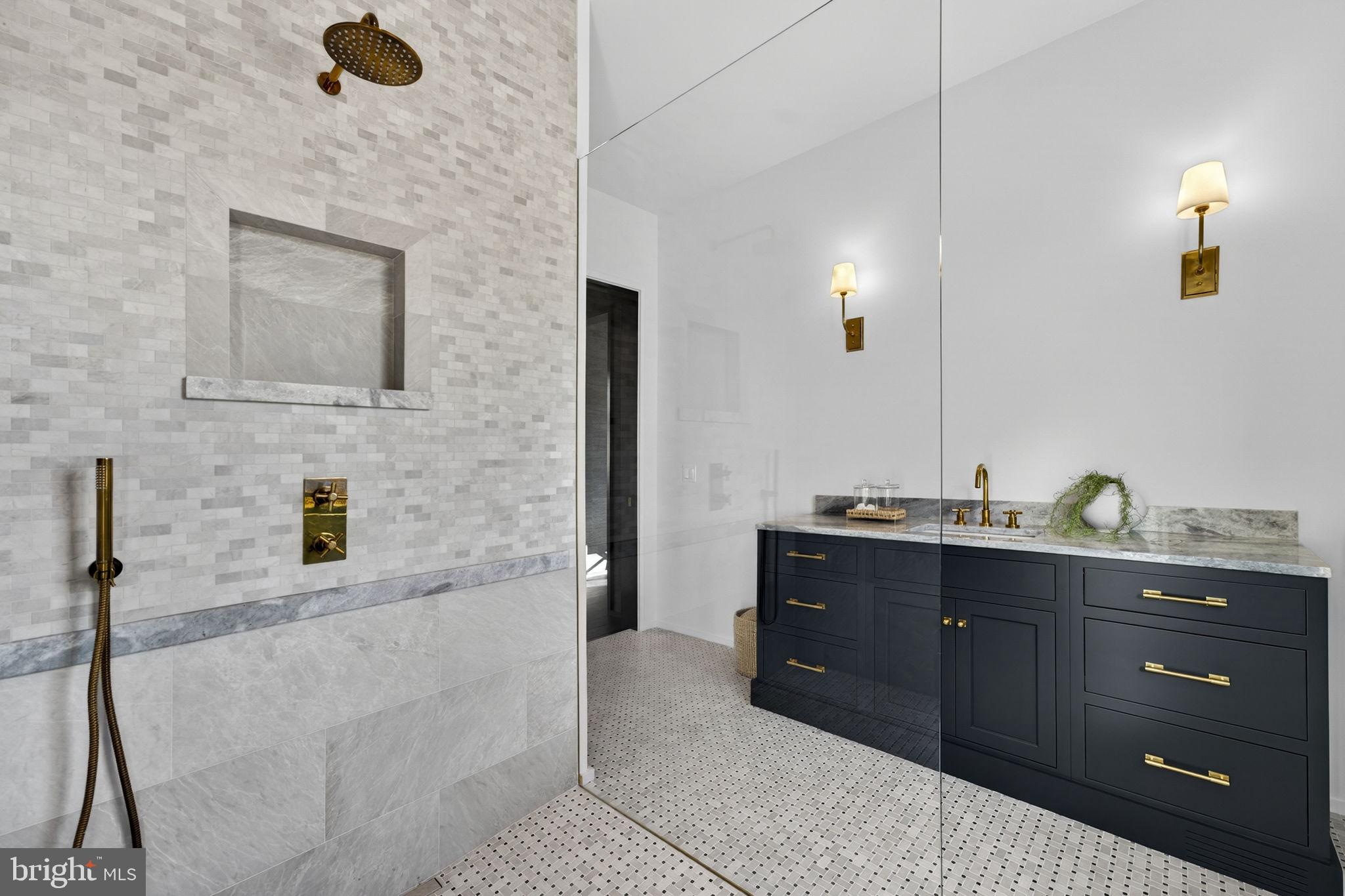 1 FOXTROT KNOLL LANE