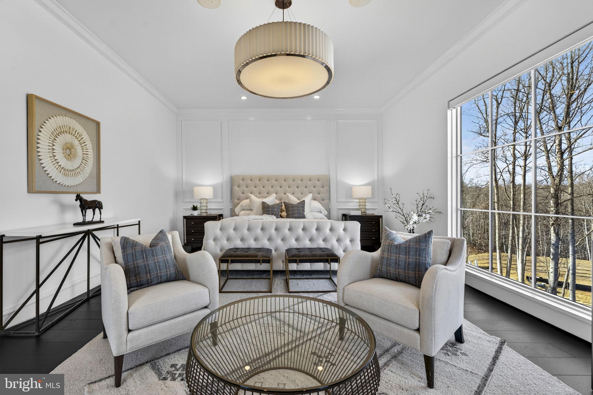 1 FOXTROT KNOLL LANE