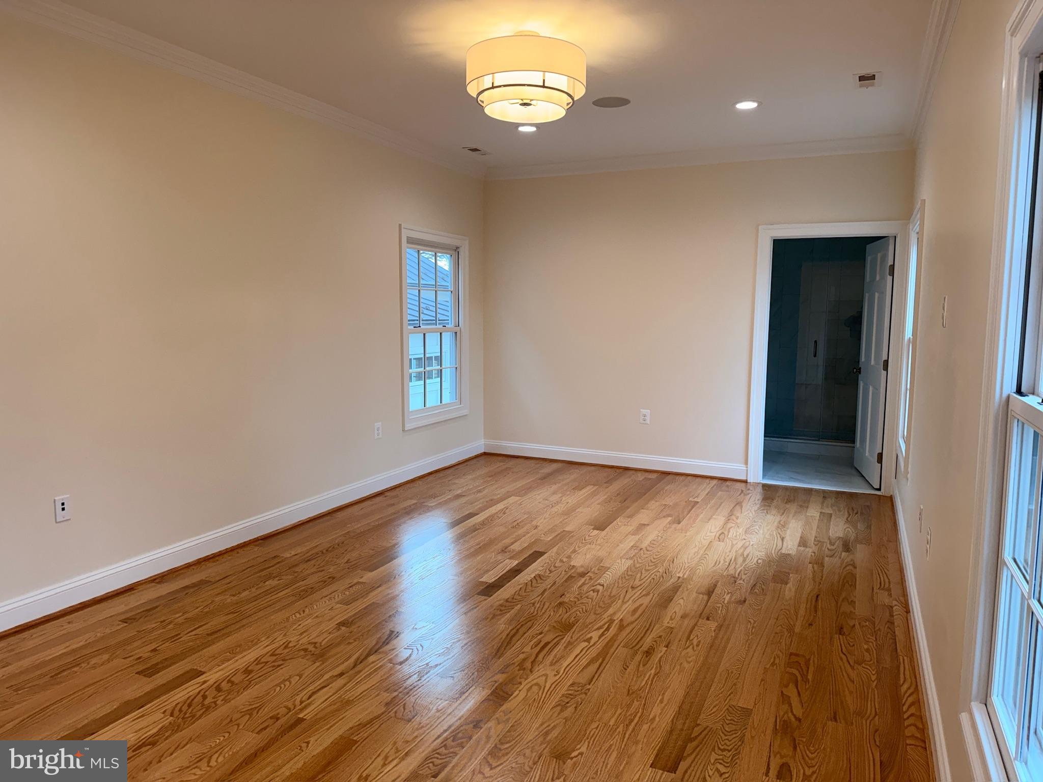 217 W MARKET STREET